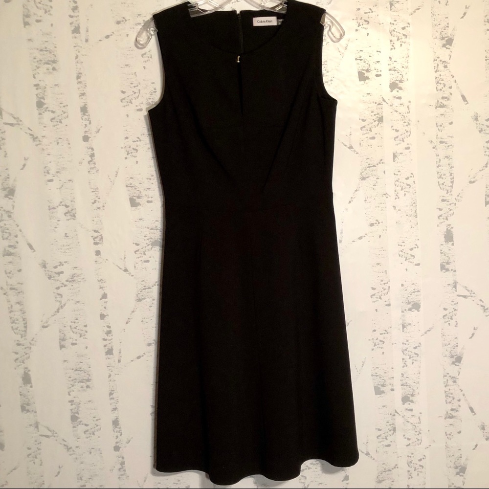 Calvin Klein Black Dress Keyhole Sleeveless Size 6